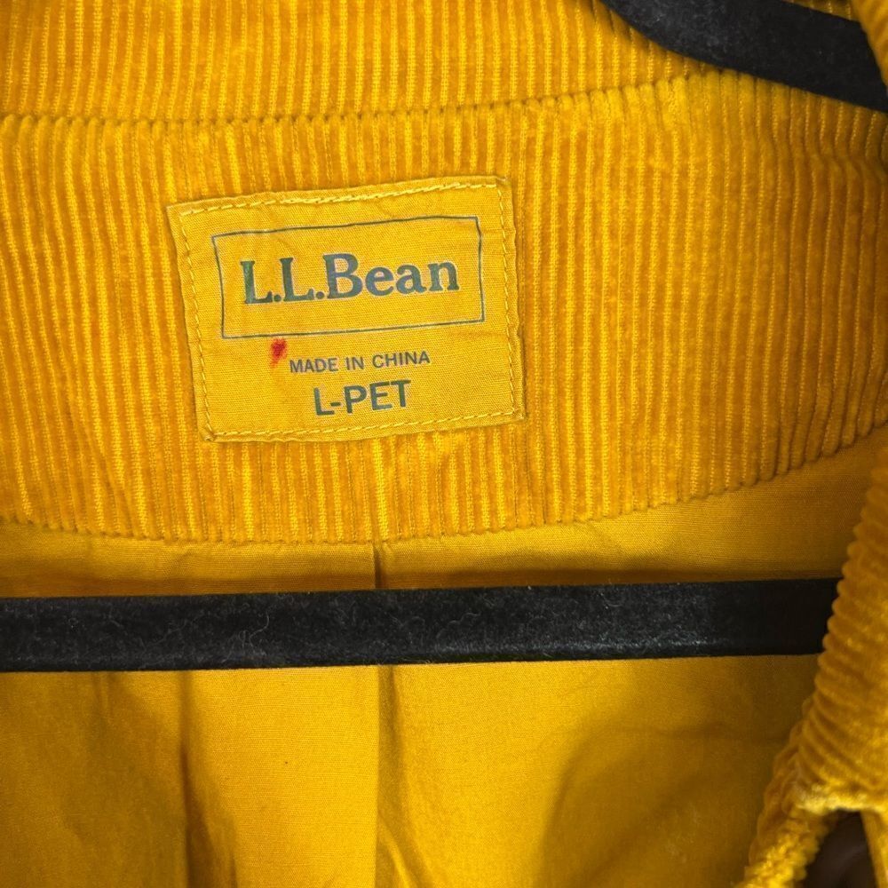 **** Vintage L.L. Bean Corduroy Double Breasted Coat (M100) - Picture 4 of 11